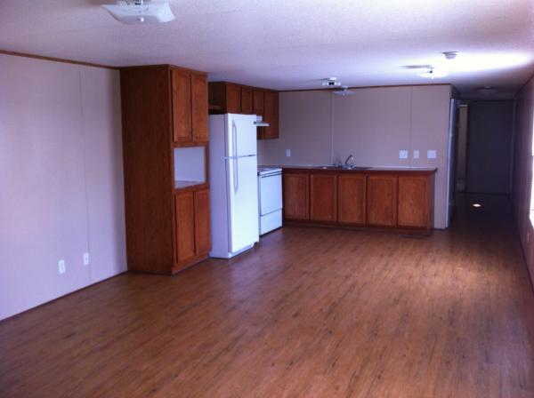 2005 FLEETWOOD Mobile Home For Sale