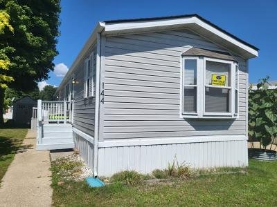 Mobile Home at 144 Cottonwood Ct. Wixom, MI 48393