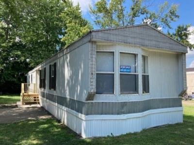 Mobile Home at 97 Country Elms Est. Galesburg, IL 61401