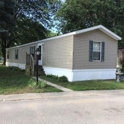 Mobile Home at 321 West Hillsdale Holland, OH 43528