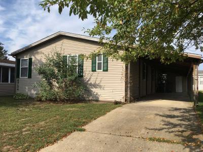 Mobile Home at 6734 Country Lane Belleville, MI 48111