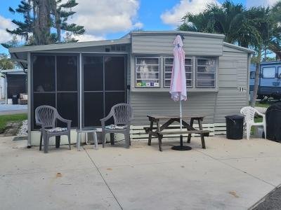 Mobile Home at 315 Winnebago Fort Myers Beach, FL 33931