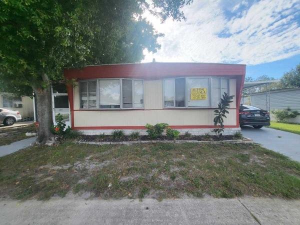 Photo 1 of 2 of home located at 1399 Belcher Road South Lot 304 Largo, FL 33771