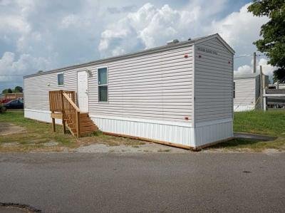 Mobile Home at 3510 Bluegrass Park Dr Lot B21 Louisville, KY 40218