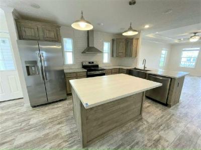 Mobile Home at 41032 Roselle Loop Zephyrhills, FL 33540