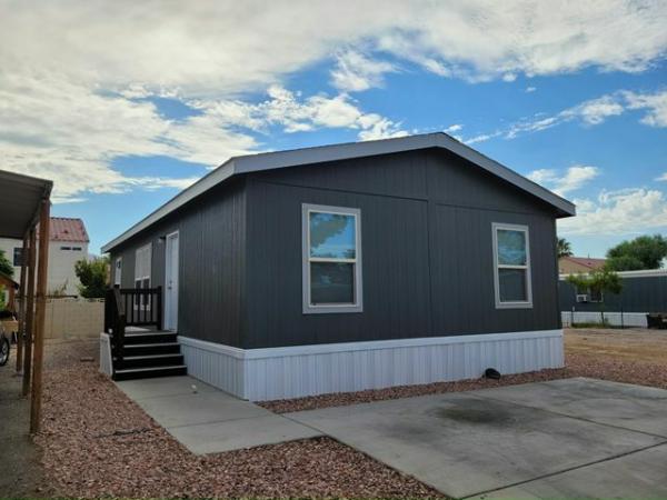 2019 Clayton - Buckeye AZ Mobile Home For Rent