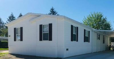 Mobile Home at 4489 Country Way W Lot Tw4489 Saginaw, MI 48603