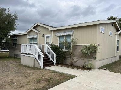 Mobile Home at 12527 Claremont Cir Del Valle, TX 78617