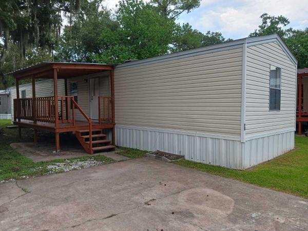 2015 CMH MANUFACTURING, INC. Mobile Home For Sale