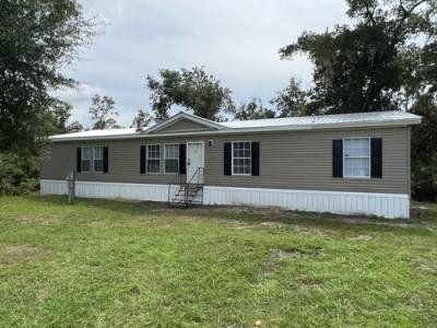 Mobile Home at 560 Hickory Bluff Dr Southport, FL 32409