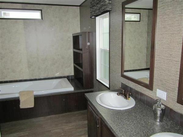 2016 CLAYTON Mobile Home For Sale