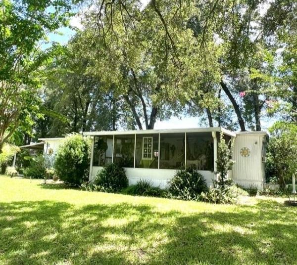 Photo 1 of 2 of home located at 3030 SW 88th St, Lot 47 Ocala, FL 34476