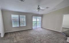 Photo 5 of 14 of home located at 3000 Us Hwy 17/92 W Lot #601 Haines City, FL 33844