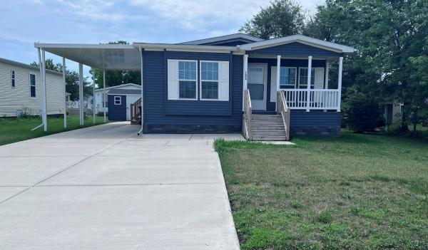 2019 Skyline - Sugarcreek - Mobile Home For Sale