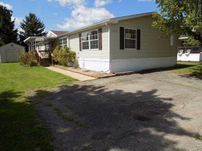 Mobile Home at 9209 W Timberview Newport, MI 48166