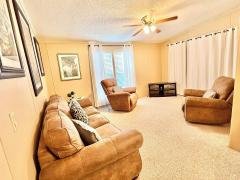 Photo 4 of 16 of home located at 1727 Sugar Pine Avenue Kissimmee, FL 34758