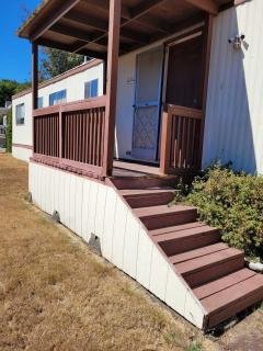 Photo 3 of 11 of home located at 77500 S Sixth Street, Sp. #E-4 Cottage Grove, OR 97424