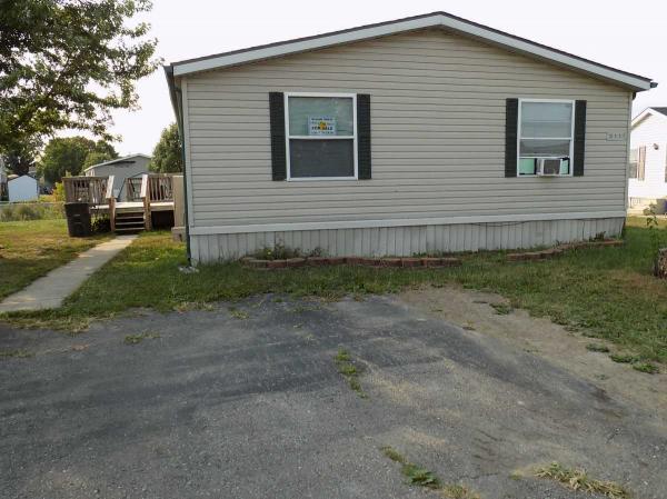 1999 Schult Mobile Home For Sale