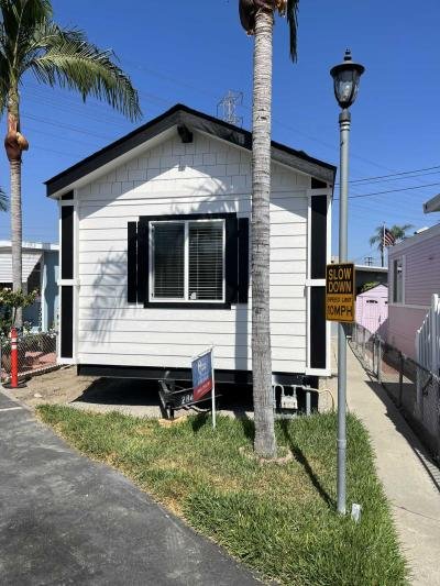 Mobile Home at 8811 Park St, Space 98 Bellflower, CA 90706