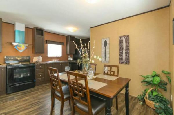 2022 Champion 5 Mobile Home For Sale
