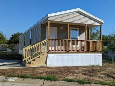 Mobile Home at 5009 Redwood South Fort Worth, TX 76119