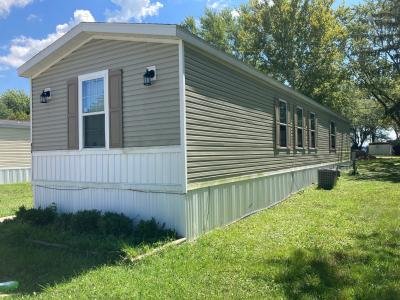 Mobile Home at 816 Greenlawn Bluffton, IN 46714