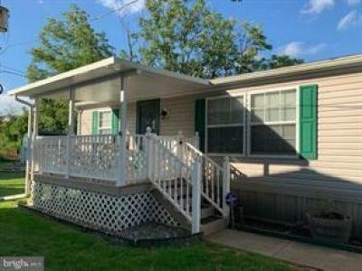 Mobile Home at 14 Fleming Dr. Coatesville, PA 19320