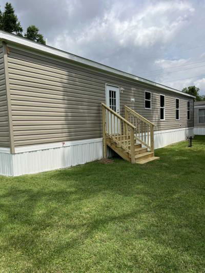 Mobile Home at 5509 Lazy Acres Court Louisville, KY 40258