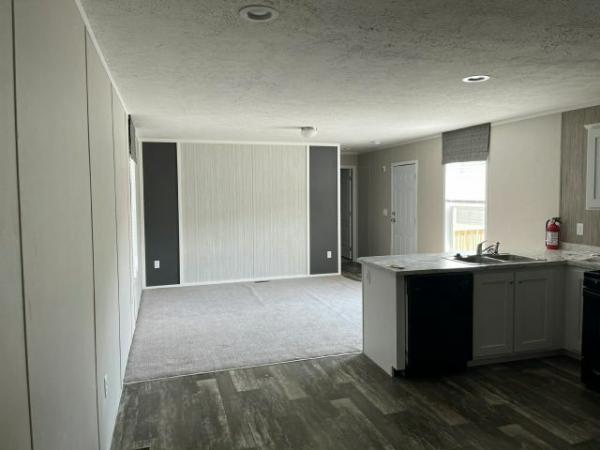 2021 Clayton - Lewistown PA Mobile Home For Sale