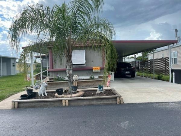 1972 NEWM Mobile Home For Sale