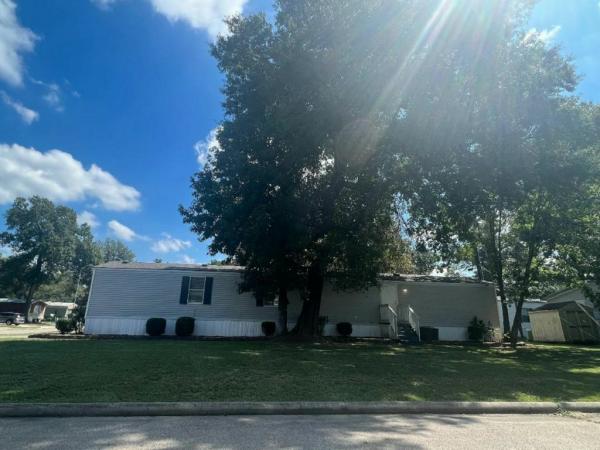 2002 Fleetwood Mobile Home For Rent