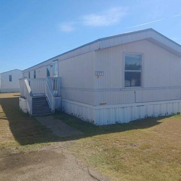 1995 Clayton Homes Mobile Home For Sale