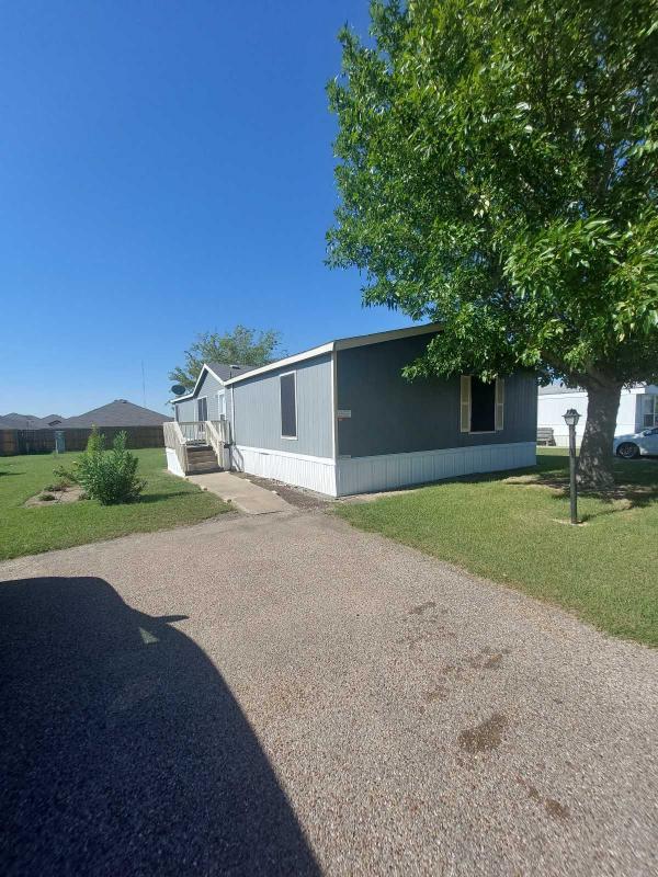 2000 Cavco Mobile Home For Sale