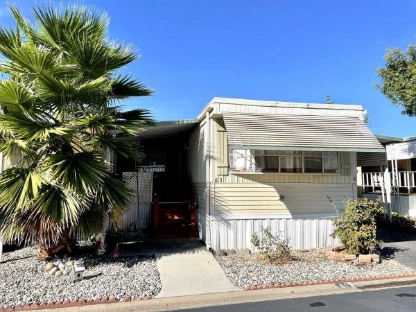 1972 us Financial Mobile Home For Sale