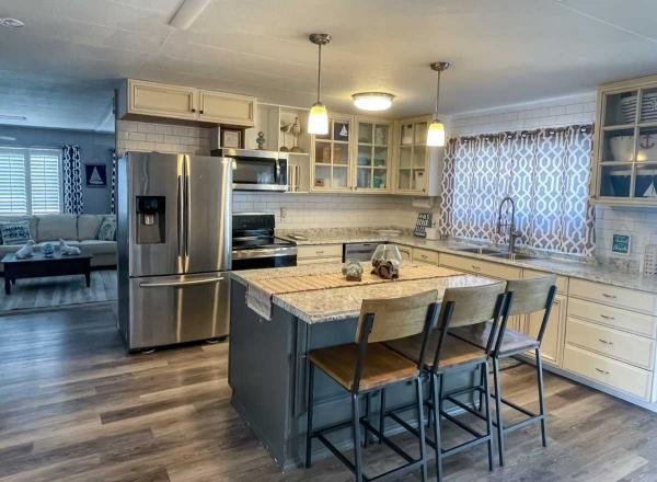 1973 GOLDEN WEST  Mobile Home For Sale