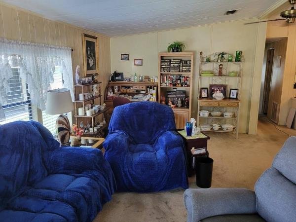 1984 SUNM Mobile Home For Sale