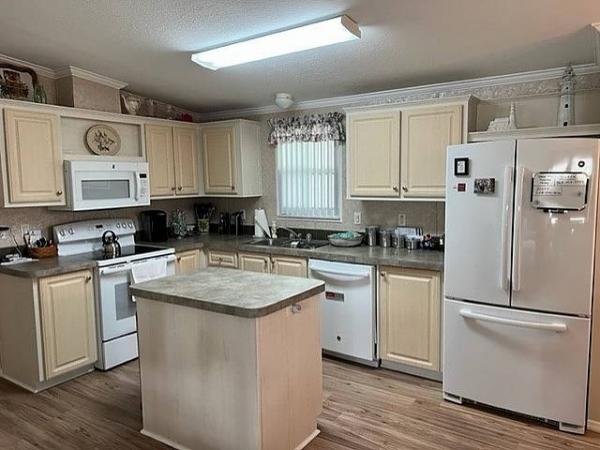 2007 HOMI Mobile Home For Sale