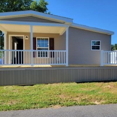 Mobile Home at 126 Pathfinder Middletown, PA 17057