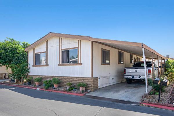 1981 Kaufman&Broad Mobile Home For Sale