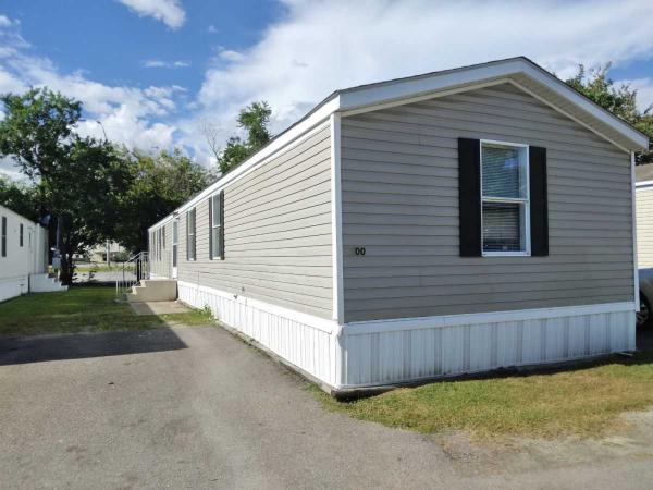 2002  Mobile Home For Rent