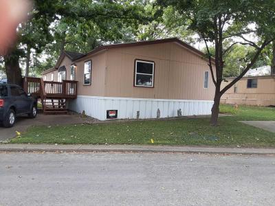 Photo 5 of 8 of home located at 104 Gaslight St Lansing, KS 66043