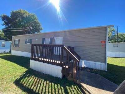 Mobile Home at 7204 Larkspur Ln Lot #48 Powell, TN 37849