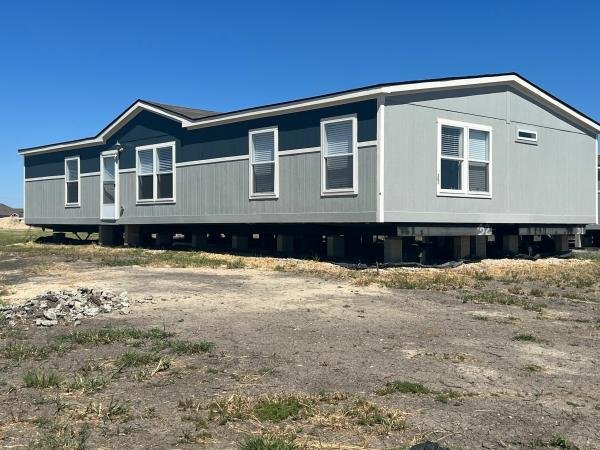 2021 Oak Creek Mobile Home For Sale