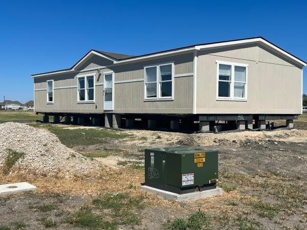 2022 Oak Creek Mobile Home For Sale