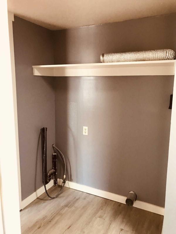 Senior Retirement Living 1979 CHAMPION Mobile Home For Sale in Silver