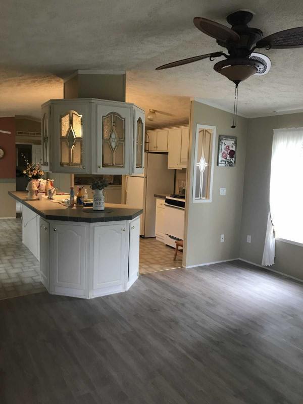 Senior Retirement Living 2003 Mobile Home For Sale in Wurtsboro, NY