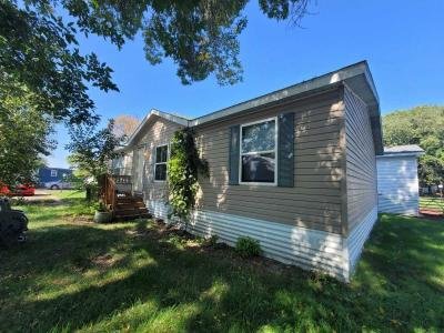 Mobile Home at 1886 Todd Dr. Arden Hills, MN 55112