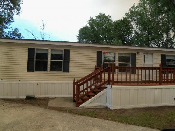 2004 Clayton Mobile Home For Rent