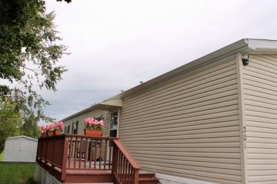 Valley View Park Mobile Home Park in Middletown, NY | MHVillage