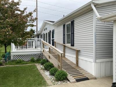 Mobile Home at 2406 SE Covenant Grimes, IA 50111